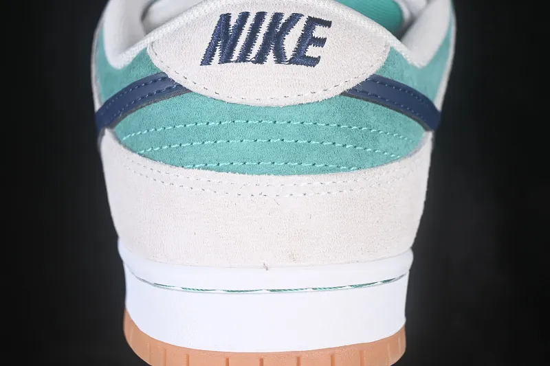 All categories Nk SB Dunk series Nk SB Dunk Low low-top sneakers Nike SB Dunk Low low-top casual sneakers HQ1625-300